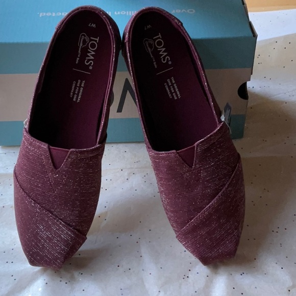 🪸TOMS BURGUNDY GLIMMER SHOES 🪸 - Picture 14 of 16